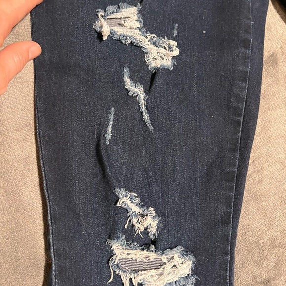 Fashion Nova Dark Blue Distressed Skinny Jeans Size 5 - Picture 8 of 12